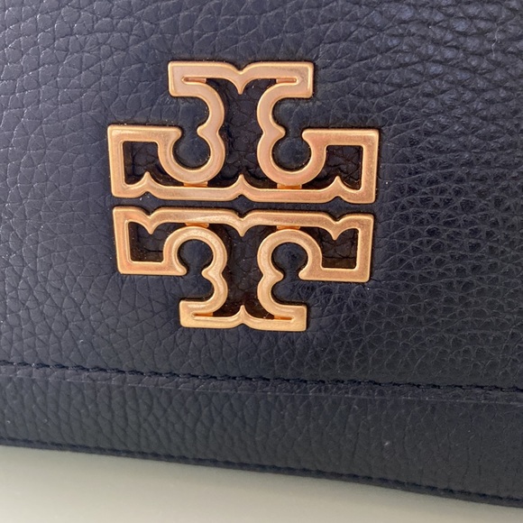 Tory Burch authentic britten Flap Shoulder Bag. used one time . No flaws - Picture 5 of 6